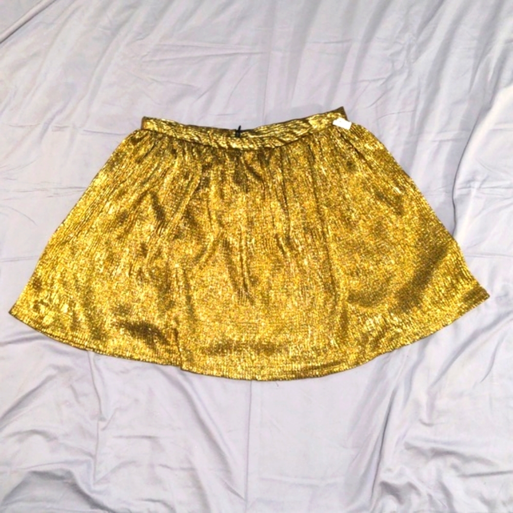 Olsenboye - Gold Lined Pleated Mini Skirt